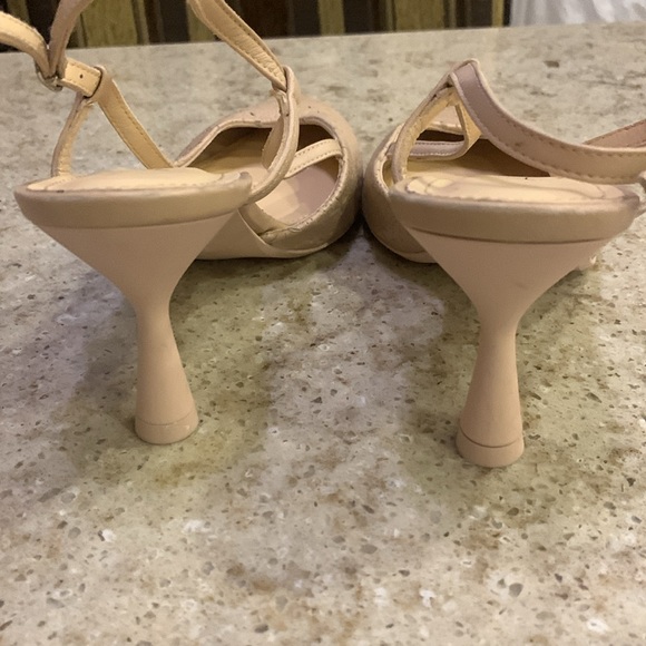 NWOT AGL Sling Back Leather Pumps in Powered Pink Size 8.5 (38.5) - Picture 4 of 5